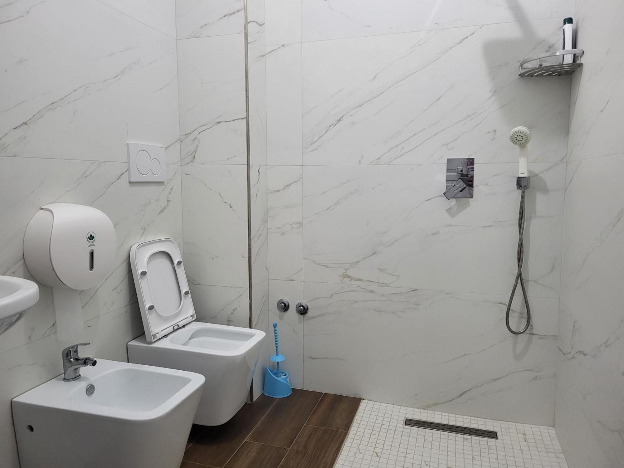 Hotel Europa Αλέσιον Εξωτερικό φωτογραφία